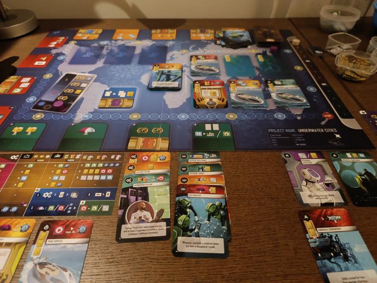 Main board and card tableau from a player