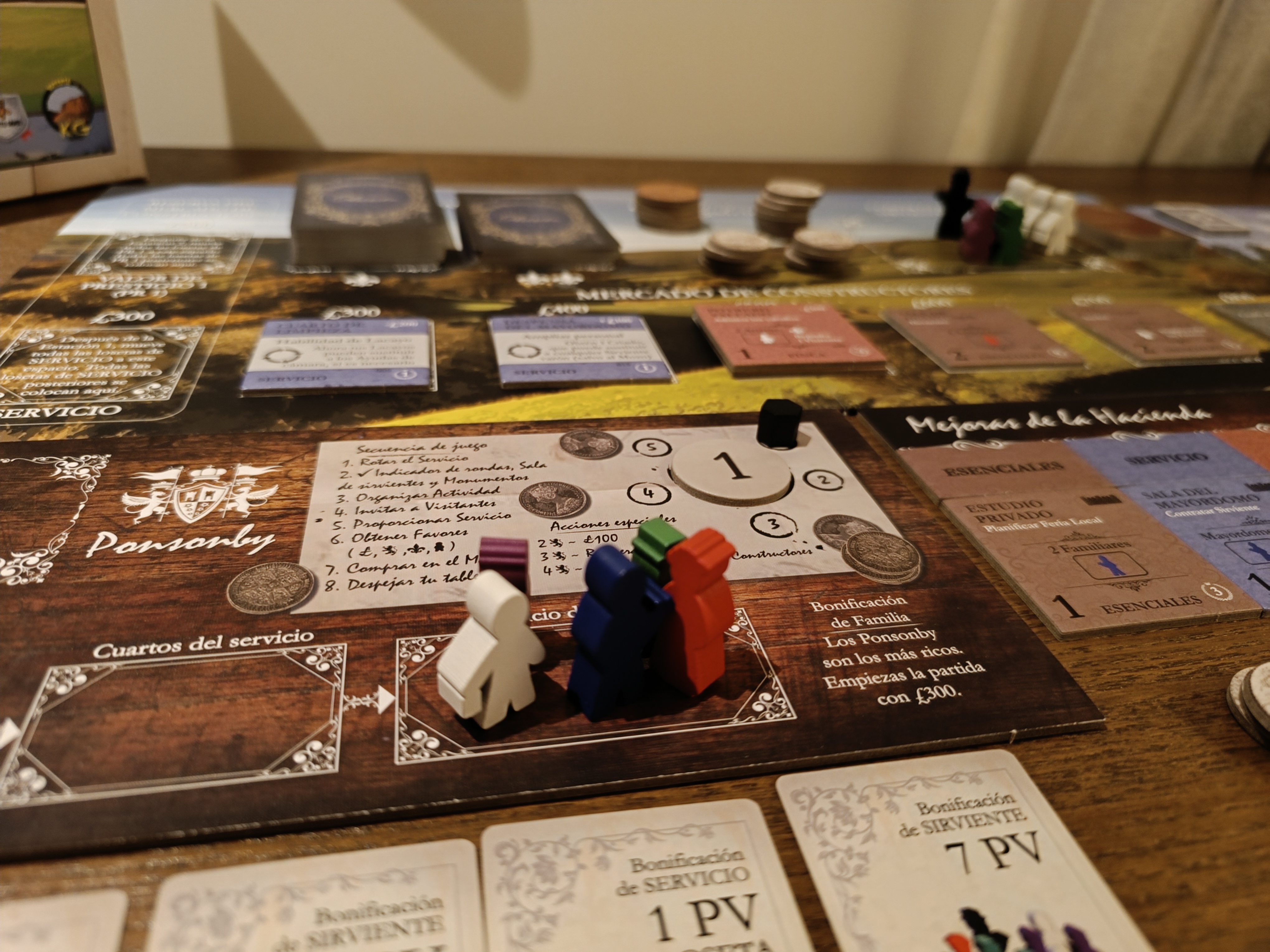 Reputation wheel and available servants