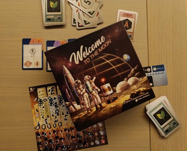 Featured image of post Welcome to the Moon: A Flip & Write Campaign