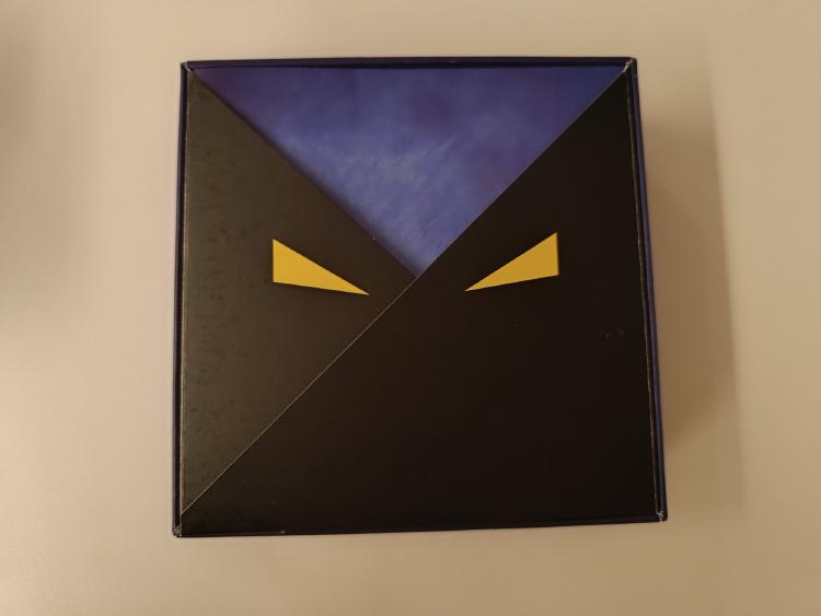 Onirim inside of the box