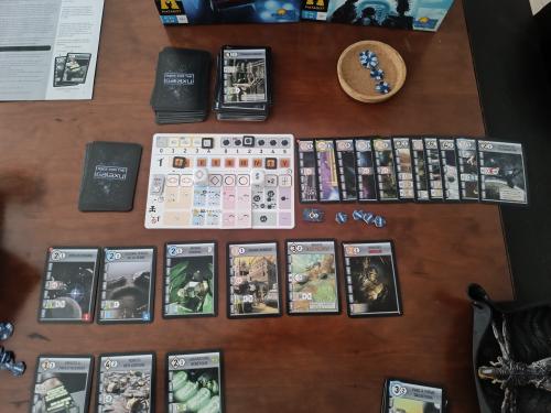 Box art and cards for Race for the Galaxy
